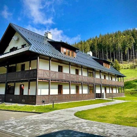 Apartmany Neta Velke Karlovice, Polansky Dvur Exterior foto